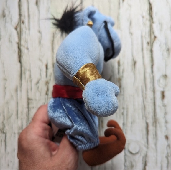 The Walt Disney Company - The Genie from Aladdin 7 inch Stuffed Plush Toy - Picture 8 of 12